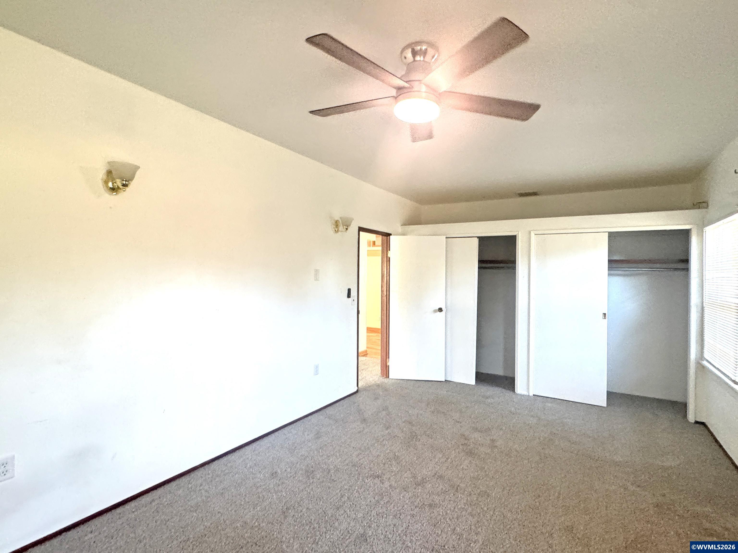 6898 Thurston Road Springfield, OR 97478 - Photo 15 of 37