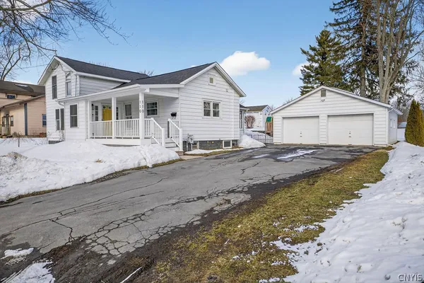 $238,000 | 110 Jefferson Street, Schroeppel, NY 13135