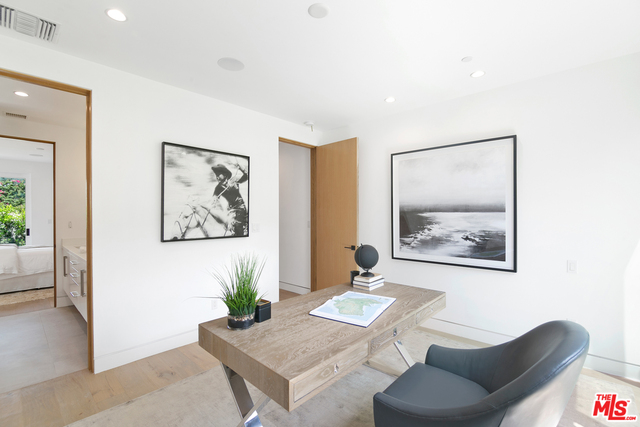 126 Thornton Place Venice, CA 90291 - Photo 15 of 28