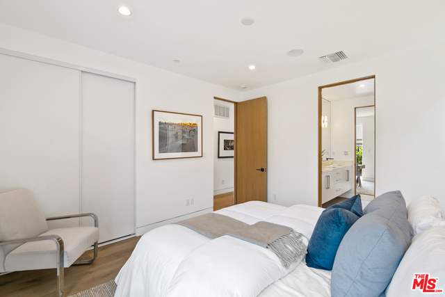 126 Thornton Place Venice, CA 90291 - Photo 22 of 28