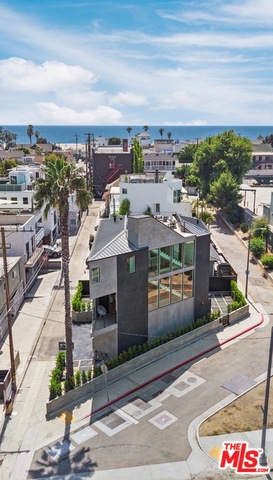 126 Thornton Place Venice, CA 90291 - Photo 28 of 28