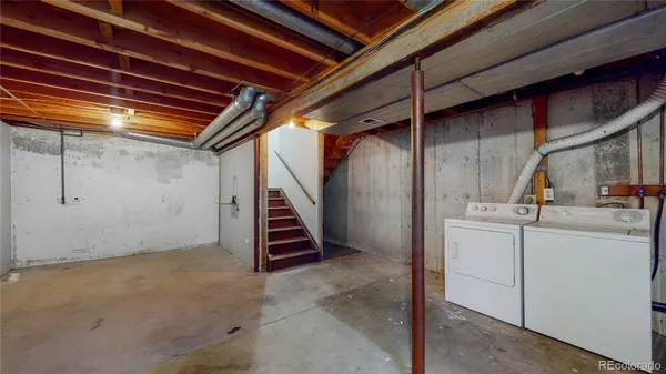 $3,035 | 5735 West 2nd Avenue, Lakewood, CO 80226