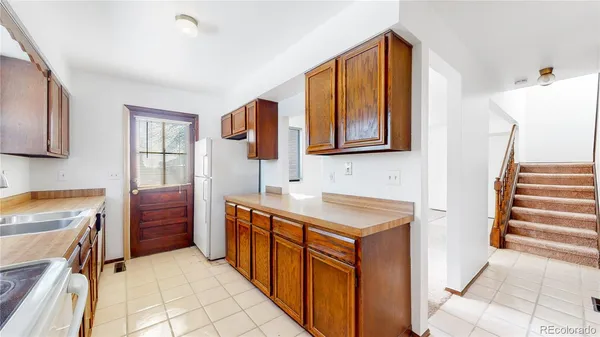 $3,035 | 5735 West 2nd Avenue, Lakewood, CO 80226
