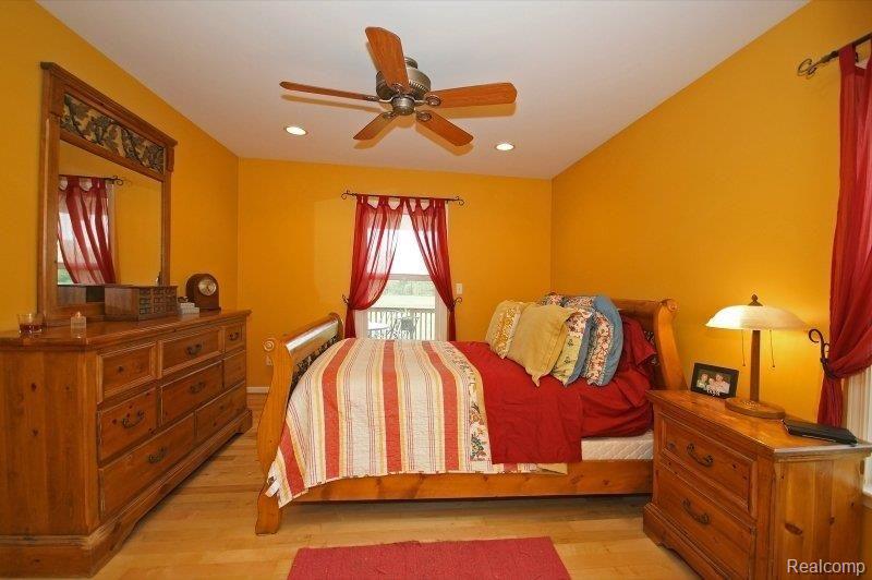 9382 Spencer Road South Lyon, MI 48178 - Photo 16 of 23 Master Bedroom