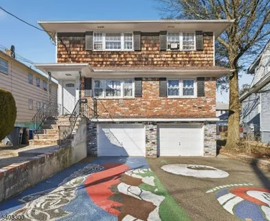 $2,850 | 17 Union Avenue, Unit 2, Maplewood, NJ 07040