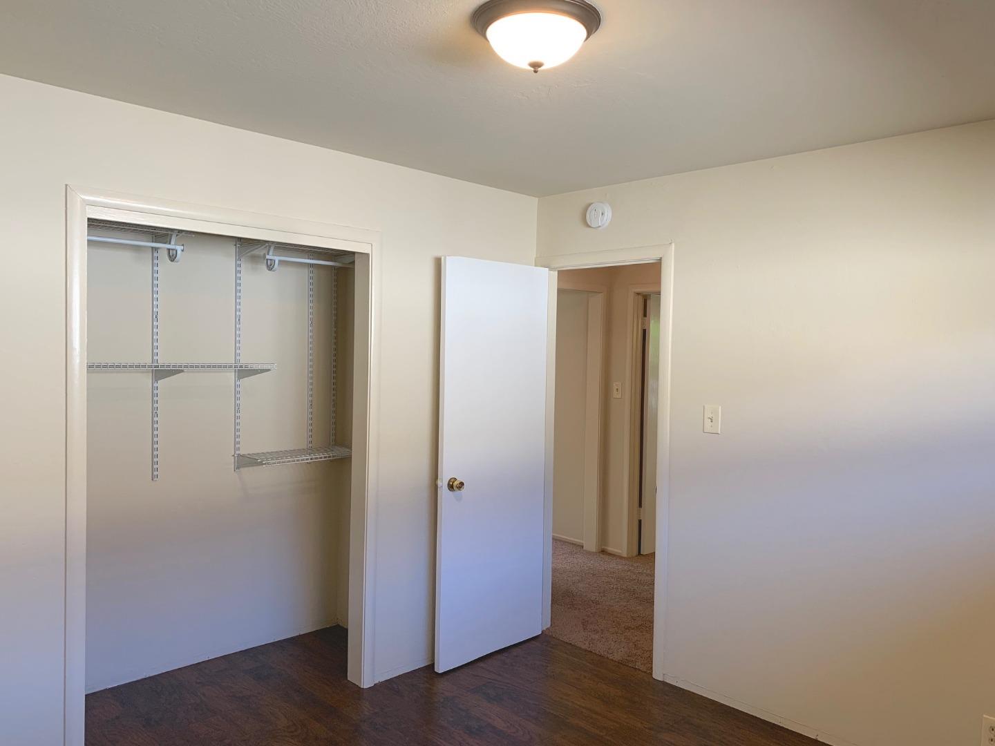 3551 Bay Road Redwood City, CA 94063 - Photo 8 of 21 Gallery Image 8