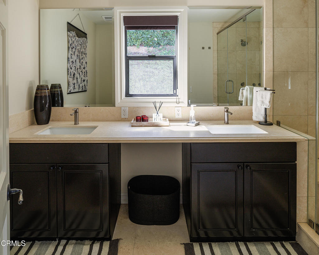 1475 Rutherford Drive Pasadena, CA 91103 - Photo 36 of 53 073g-Bathroom 5