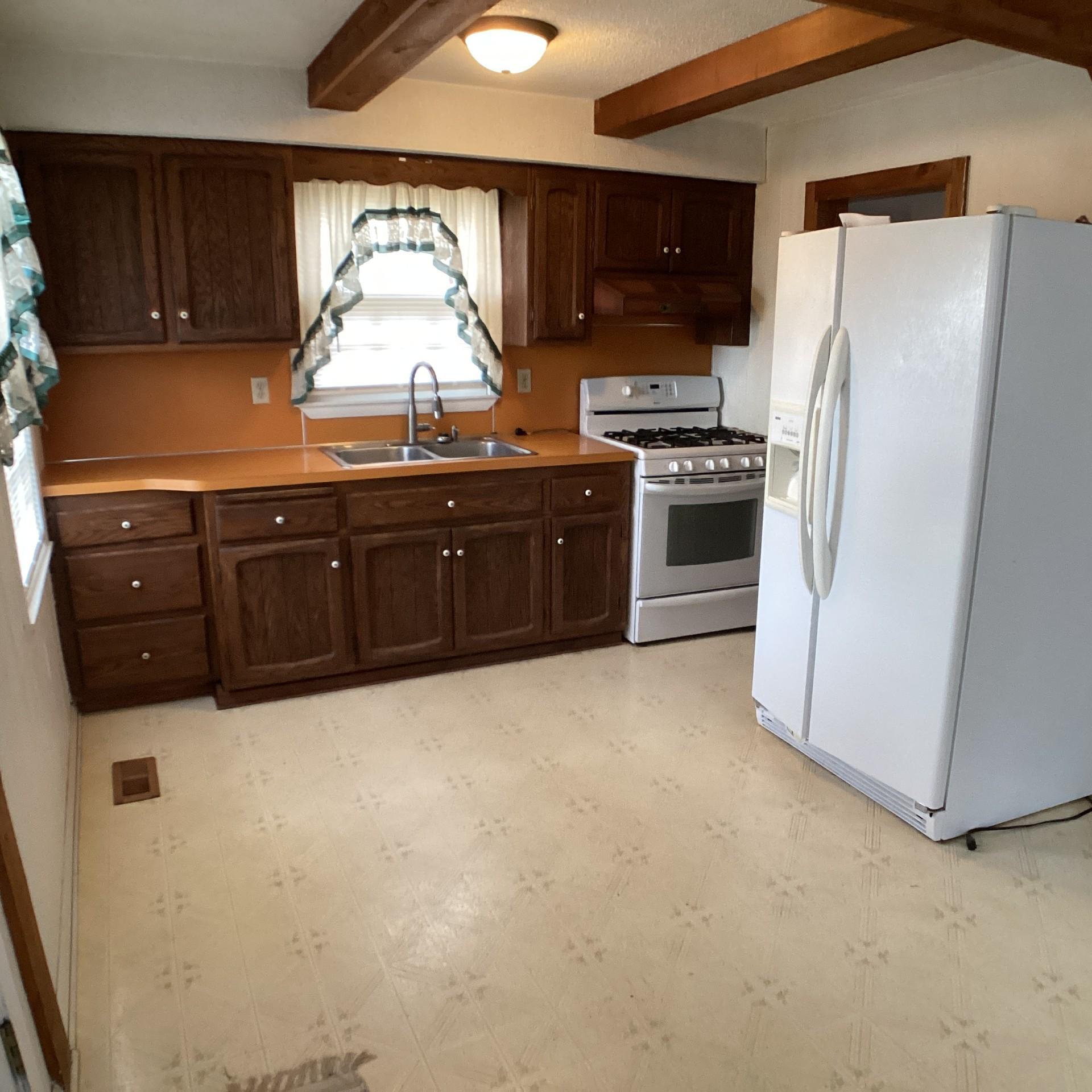 2227 Shadywood Road Wayzata, MN 55391 - Photo 5 of 9