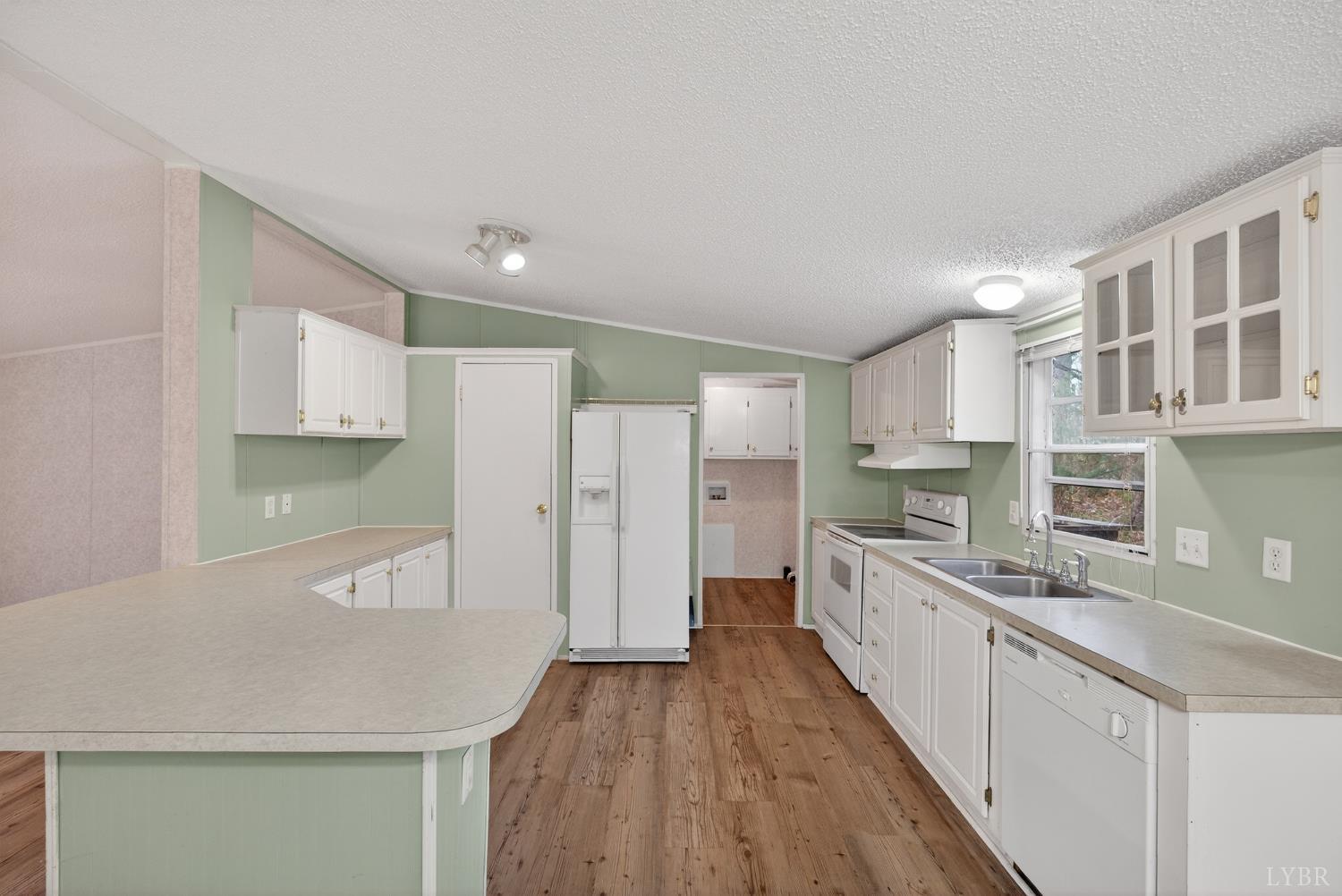140 Garford Road Madison Heights, VA 24572 - Photo 7 of 28 Gallery Image 7