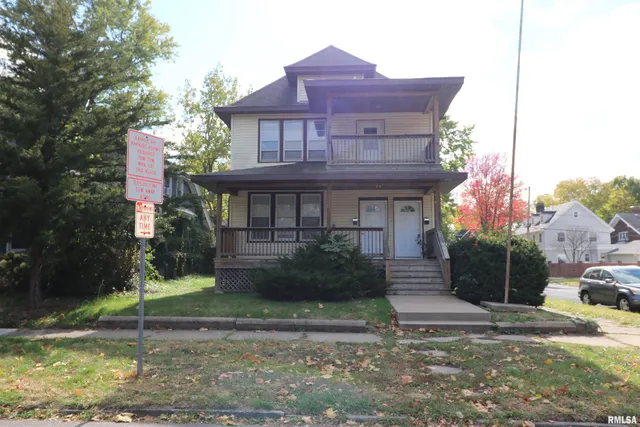 $145,000 | 1530-1532 West Barker Avenue, Peoria, IL 61606