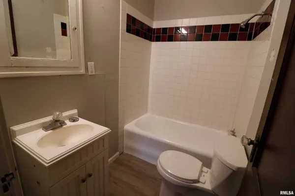 $140,000 | 1530-1532 West Barker Avenue, Peoria, IL 61606