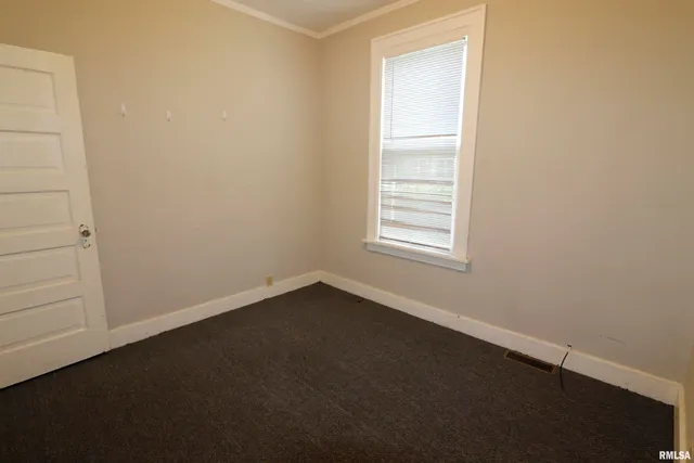 $145,000 | 1530-1532 West Barker Avenue, Peoria, IL 61606