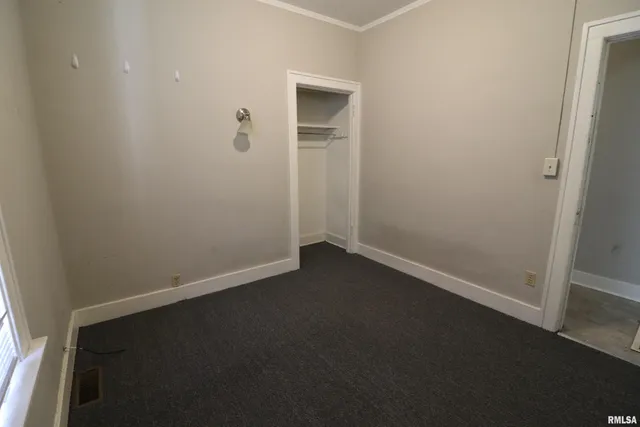 $145,000 | 1530-1532 West Barker Avenue, Peoria, IL 61606