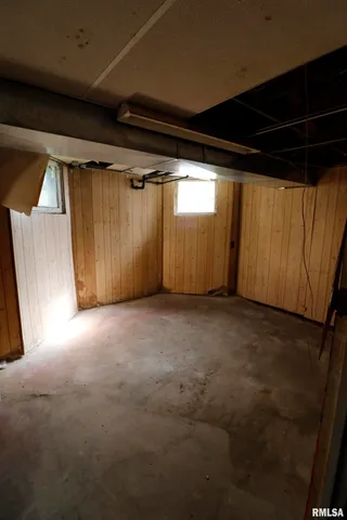 $145,000 | 1530-1532 West Barker Avenue, Peoria, IL 61606