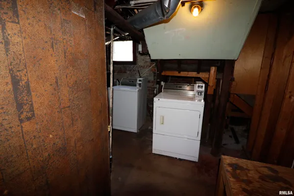 $140,000 | 1530-1532 West Barker Avenue, Peoria, IL 61606