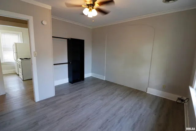 $145,000 | 1530-1532 West Barker Avenue, Peoria, IL 61606