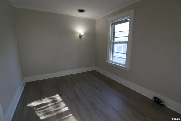 $140,000 | 1530-1532 West Barker Avenue, Peoria, IL 61606