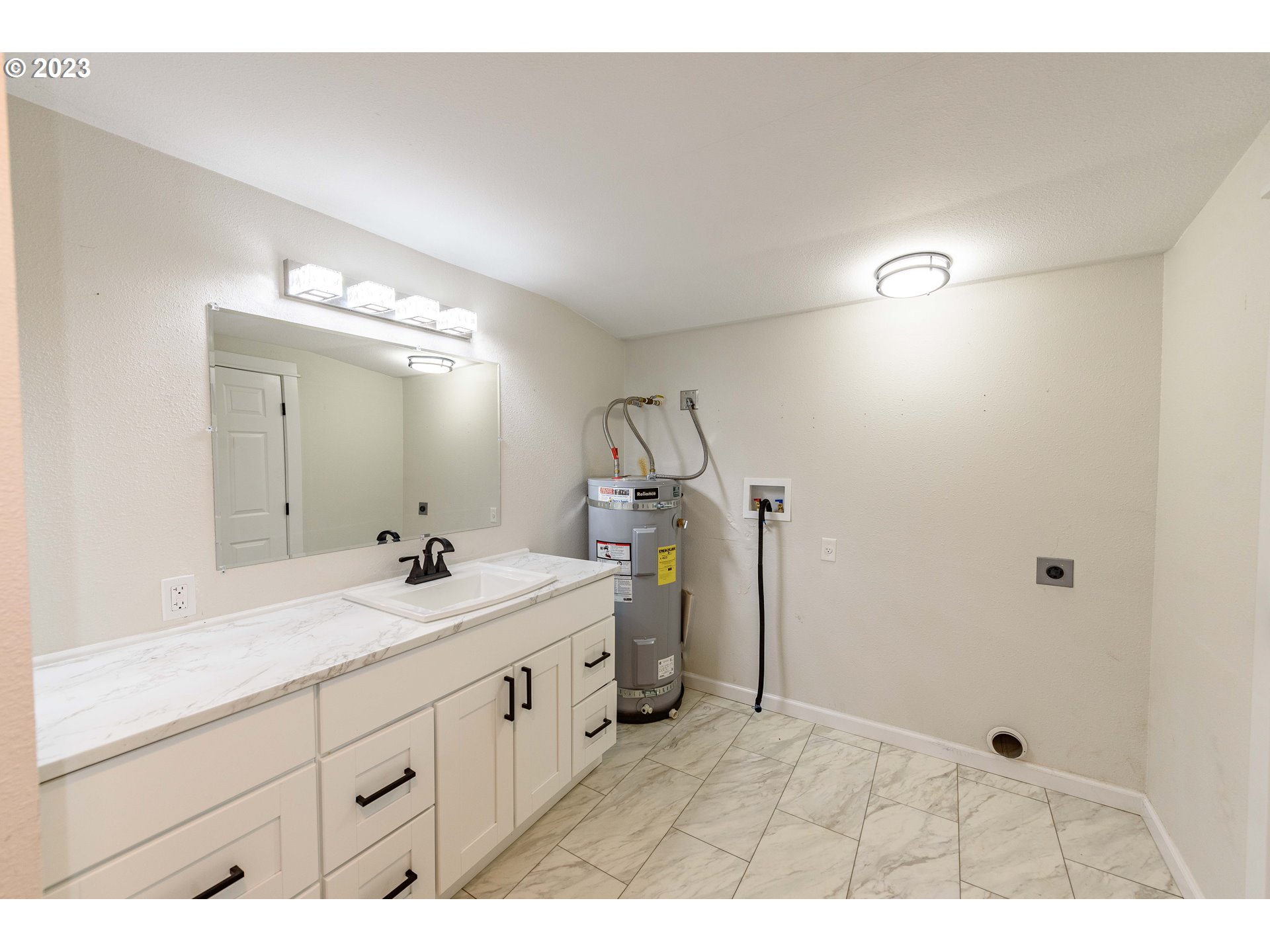 63573 Andrews Road Coos Bay, OR 97420 - Photo 46 of 47 Gallery Image 46