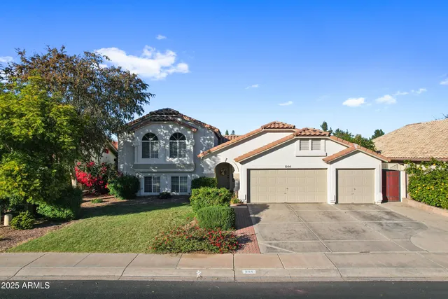 $670,000 | 844 East San Remo Avenue, Gilbert, AZ 85234
