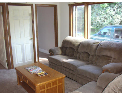 228 Providence Road Grafton, MA 01560 - Photo 8 of 12 Gallery Image 8