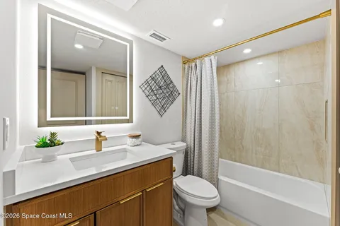 $239,900 | 305 Tangle Run Boulevard, Unit 1222, Melbourne, FL 32940