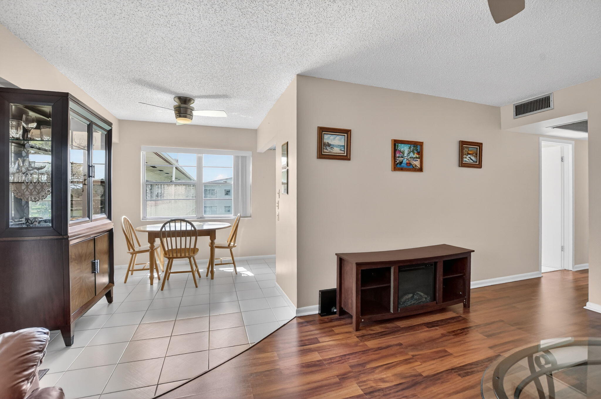 116 Preston F Boca Raton, FL 33434 - Photo 9 of 51 Great Flow to Kitchen