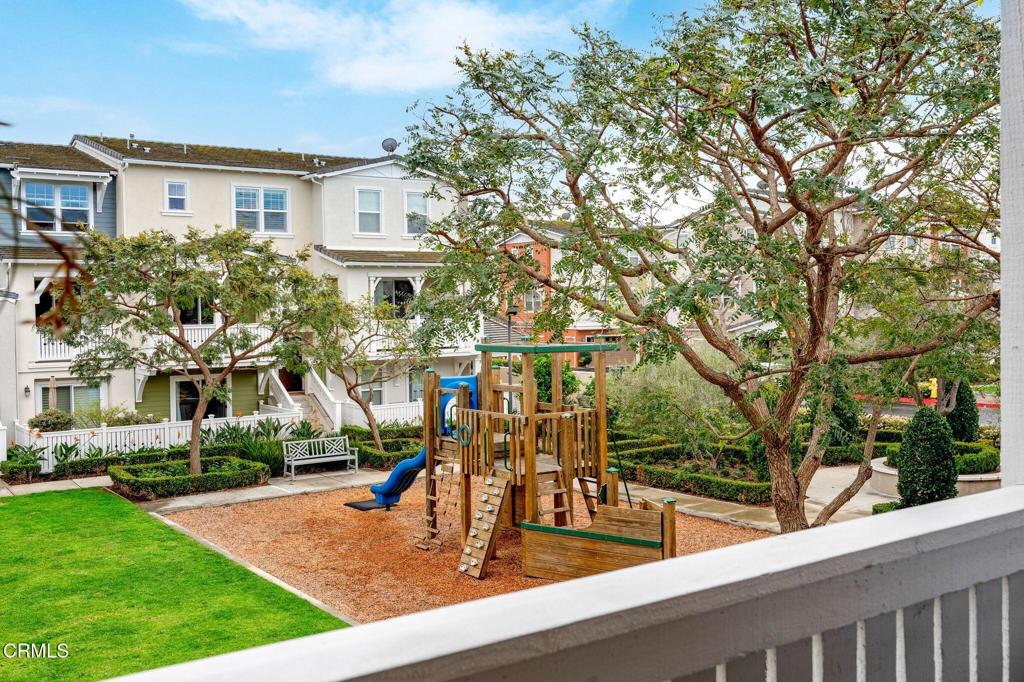 3729 Islander Walk Oxnard, CA 93035 - Photo 14 of 46