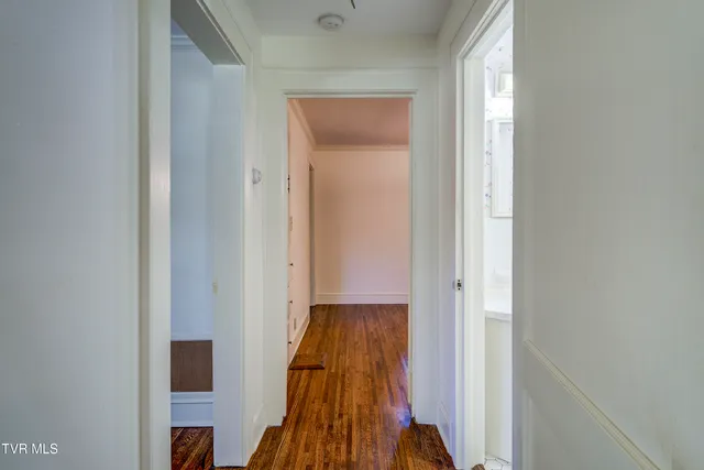 $2,000 | 1208 North Main Avenue, Erwin, TN 37650