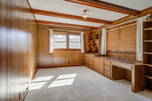 $2,000 | 1208 North Main Avenue, Erwin, TN 37650