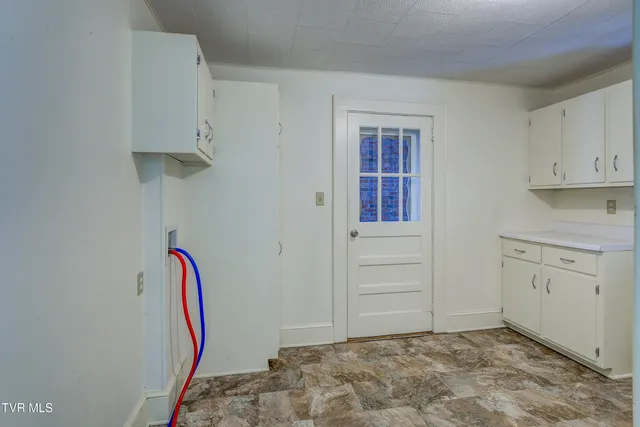 $2,000 | 1208 North Main Avenue, Erwin, TN 37650