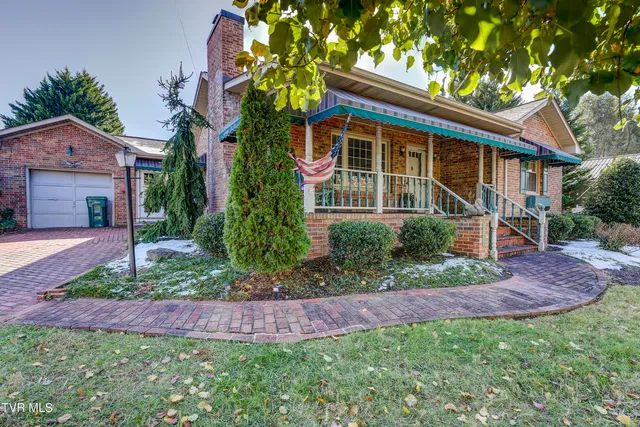 $2,000 | 1208 North Main Avenue, Erwin, TN 37650