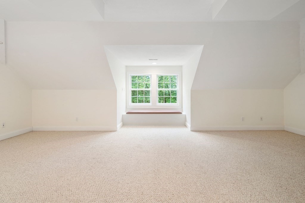 38 Pheasant Lane Manchester, NH 03109 - Photo 36 of 42 an empty room with windows