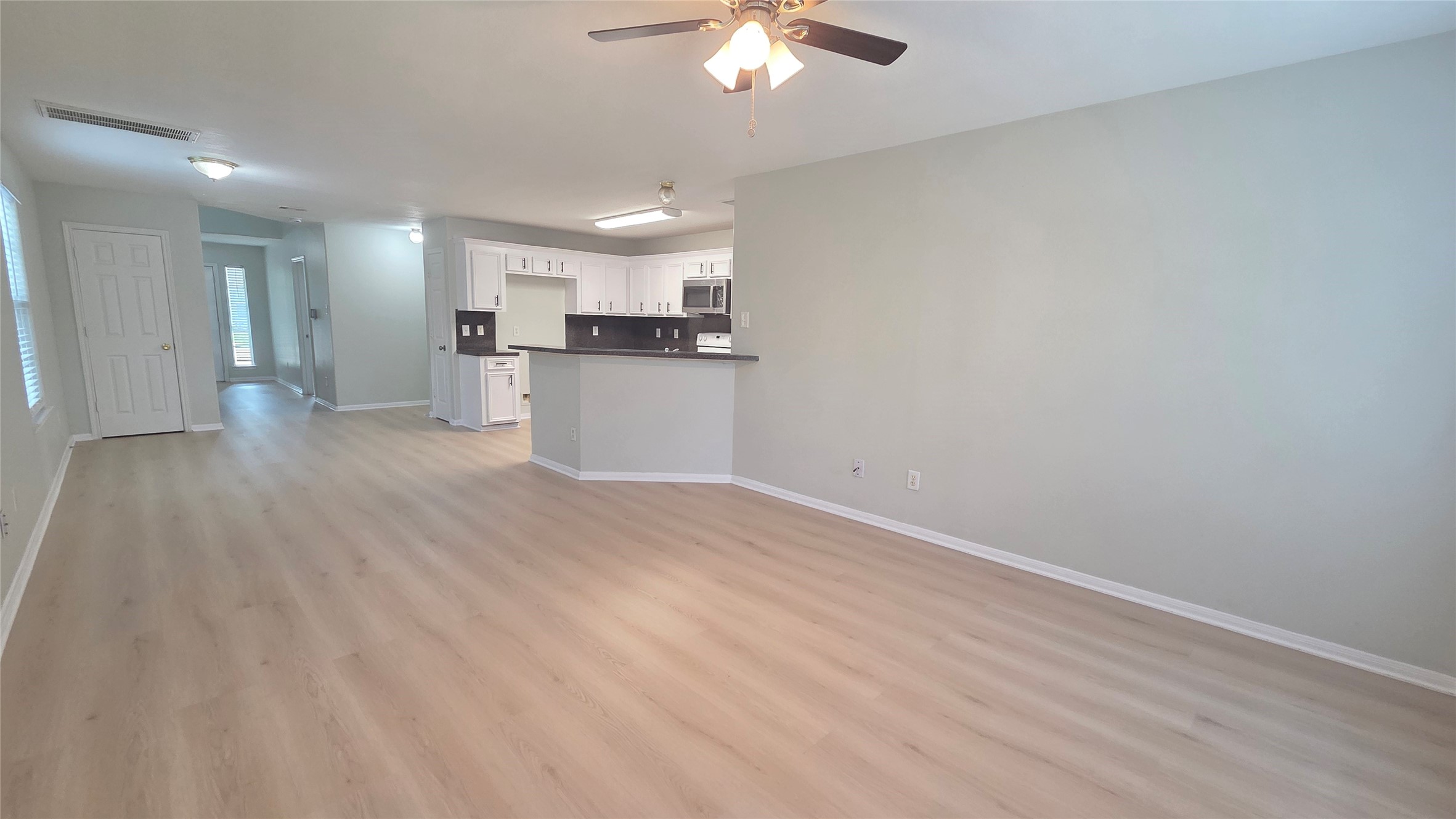 4121 Mallow Street, Unit A/B Houston, TX 77051 - Photo 32 of 50 Unit B