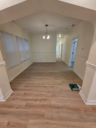 $2,800 | 10548 South Ave J, Chicago, IL 60617