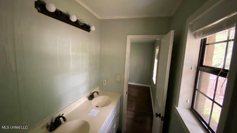 237 Scr 128 Raleigh, MS 39153 - Photo 12 of 14 IMG_7422