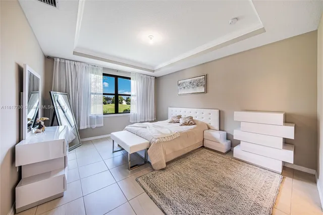 $915,000 | 8160 Northwest 78th Street, Fort Lauderdale, FL 33321