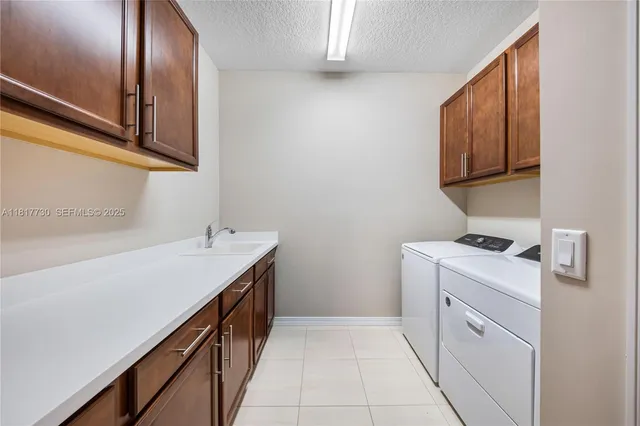 $879,000 | 8160 Northwest 78th Street, Fort Lauderdale, FL 33321