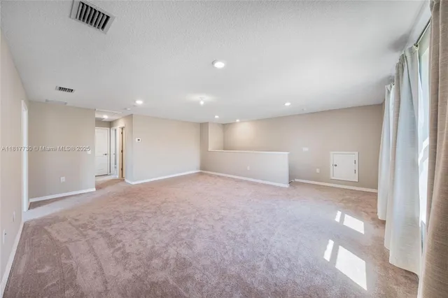 $915,000 | 8160 Northwest 78th Street, Fort Lauderdale, FL 33321