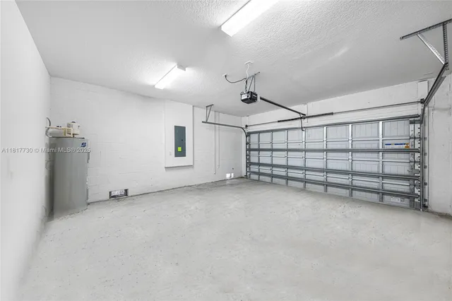 $915,000 | 8160 Northwest 78th Street, Fort Lauderdale, FL 33321