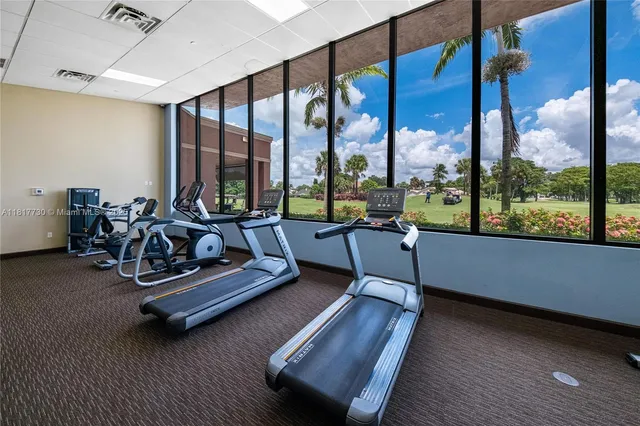 $915,000 | 8160 Northwest 78th Street, Fort Lauderdale, FL 33321