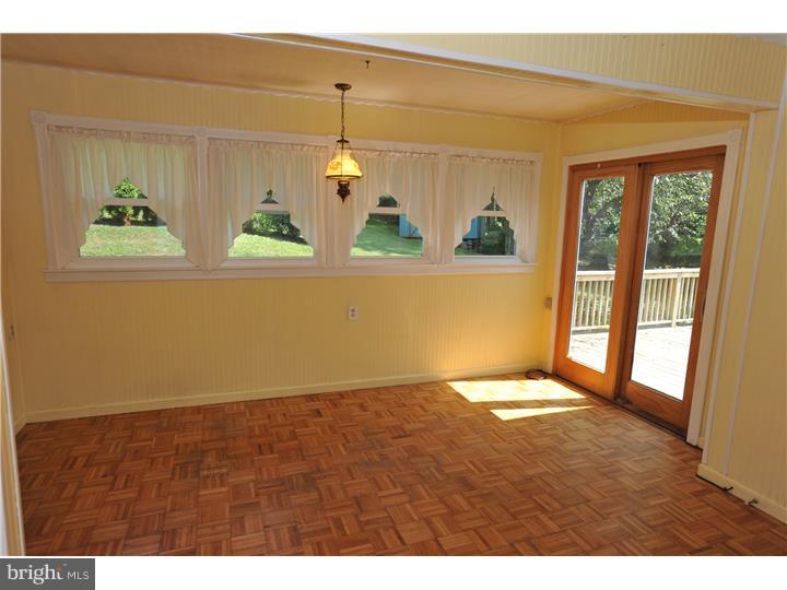 3028 Flint Hill Road Hellertown, PA 18055 - Photo 4 of 17 Breakfast Room