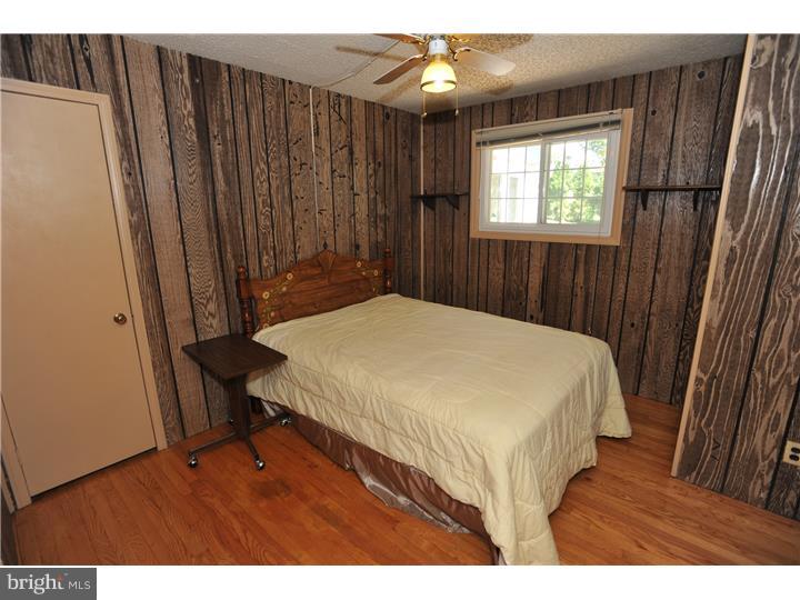 3028 Flint Hill Road Hellertown, PA 18055 - Photo 5 of 17 Bedroom - Main