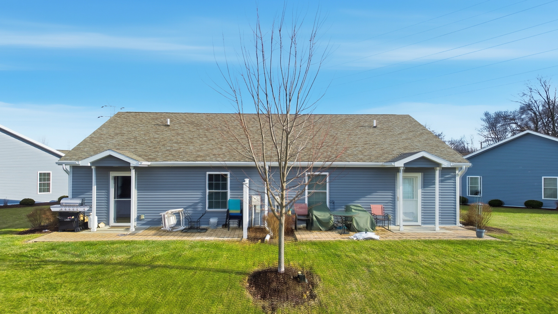 1525 Eadens Place Dixon, IL 61021 - Photo 4 of 30 a view of a house with a patio