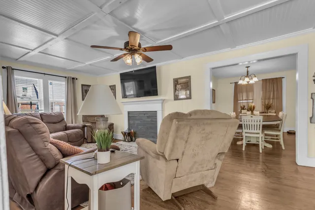 $273,000 | 15 South Oak Street, Hohenwald, TN 38462