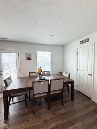 $2,100 | 343 Traditions Pass, Greenwood, IN 46143