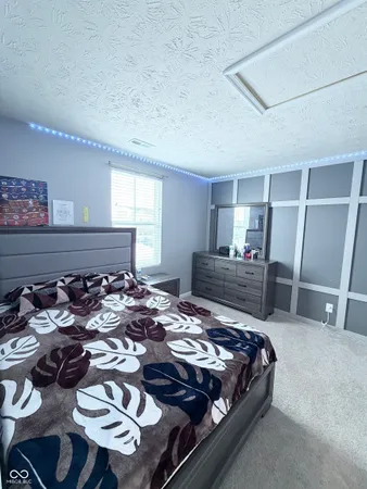 $2,100 | 343 Traditions Pass, Greenwood, IN 46143