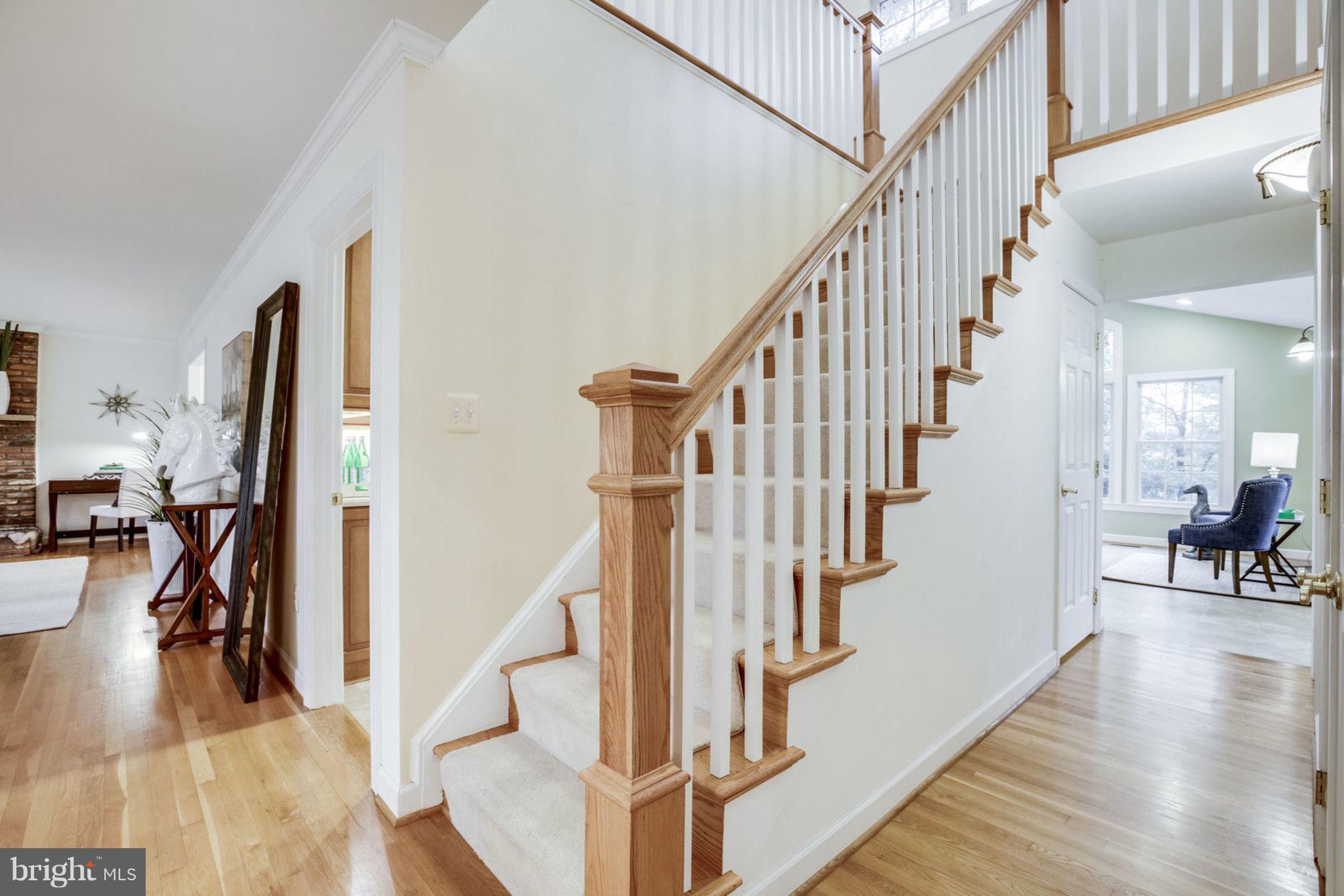 8734 Center Road Springfield, VA 22152 - Photo 19 of 40 Stairs leading to Upper Level