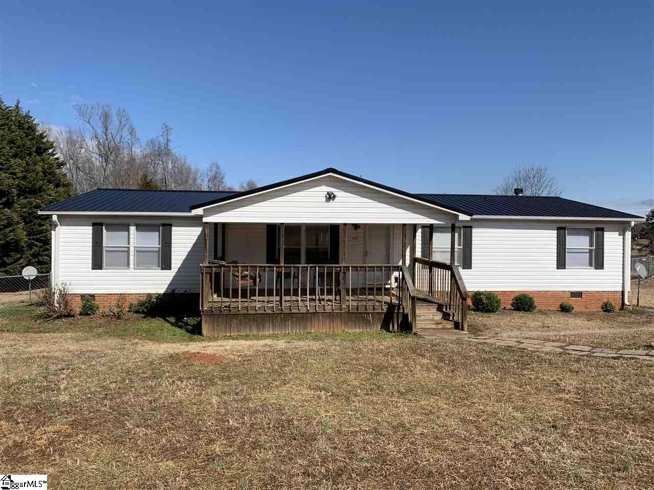 1707 Keeler Mill Road Travelers Rest, SC 29690 - Photo 1 of 20