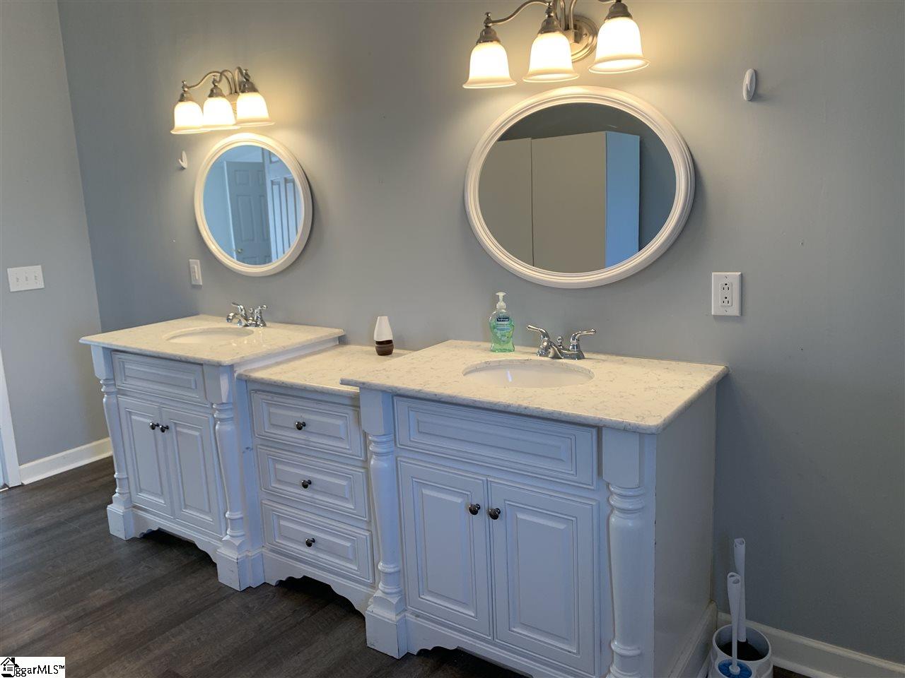 1707 Keeler Mill Road Travelers Rest, SC 29690 - Photo 7 of 20