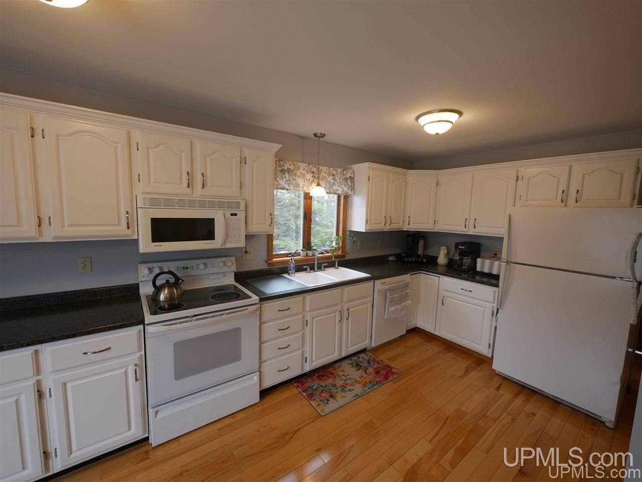 13537 Old Us41 Road Baraga, MI 49908 - Photo 6 of 47 Gallery Image 6